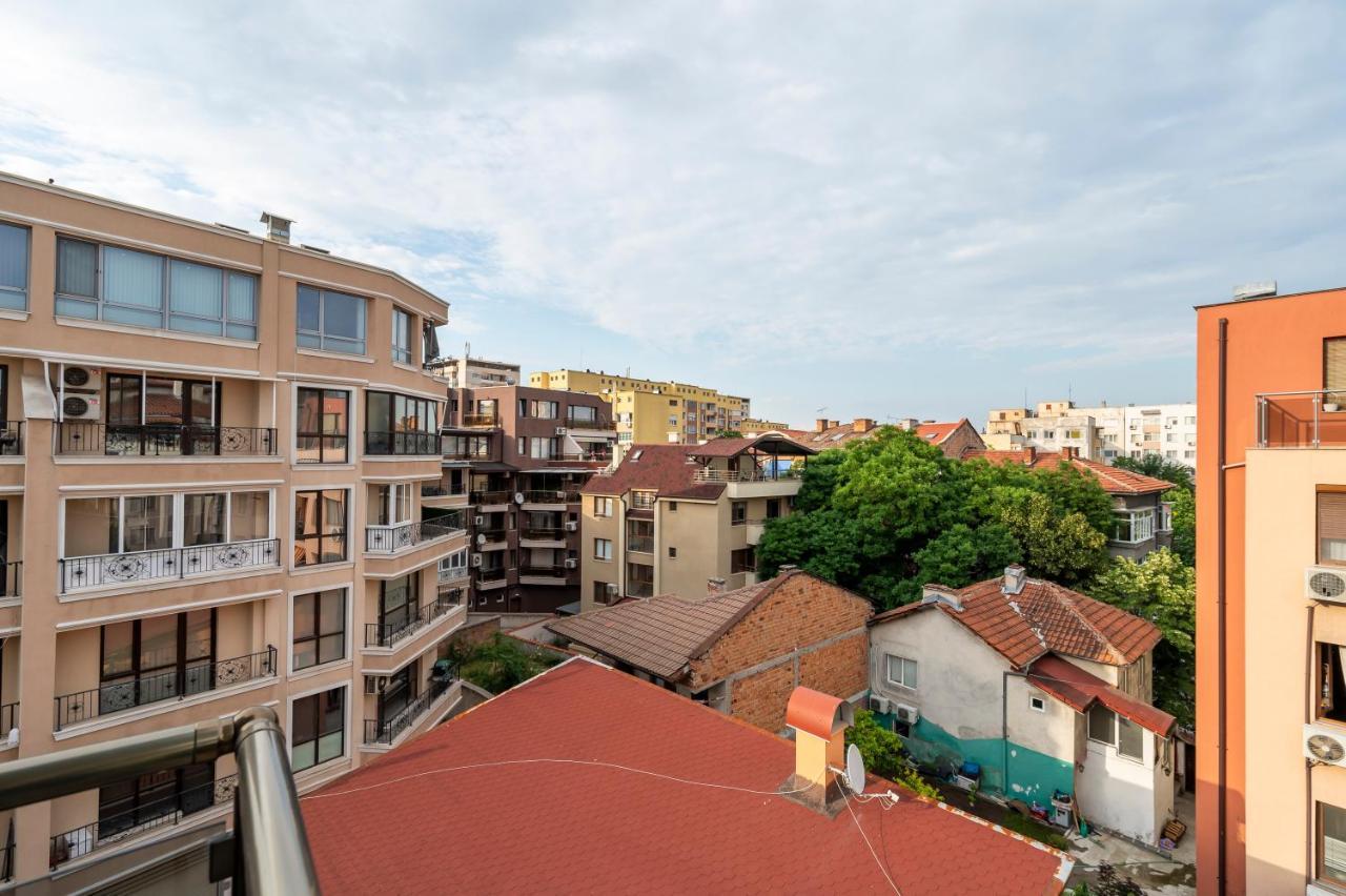 Three Lilies Apartments Plowdiw Exterior foto