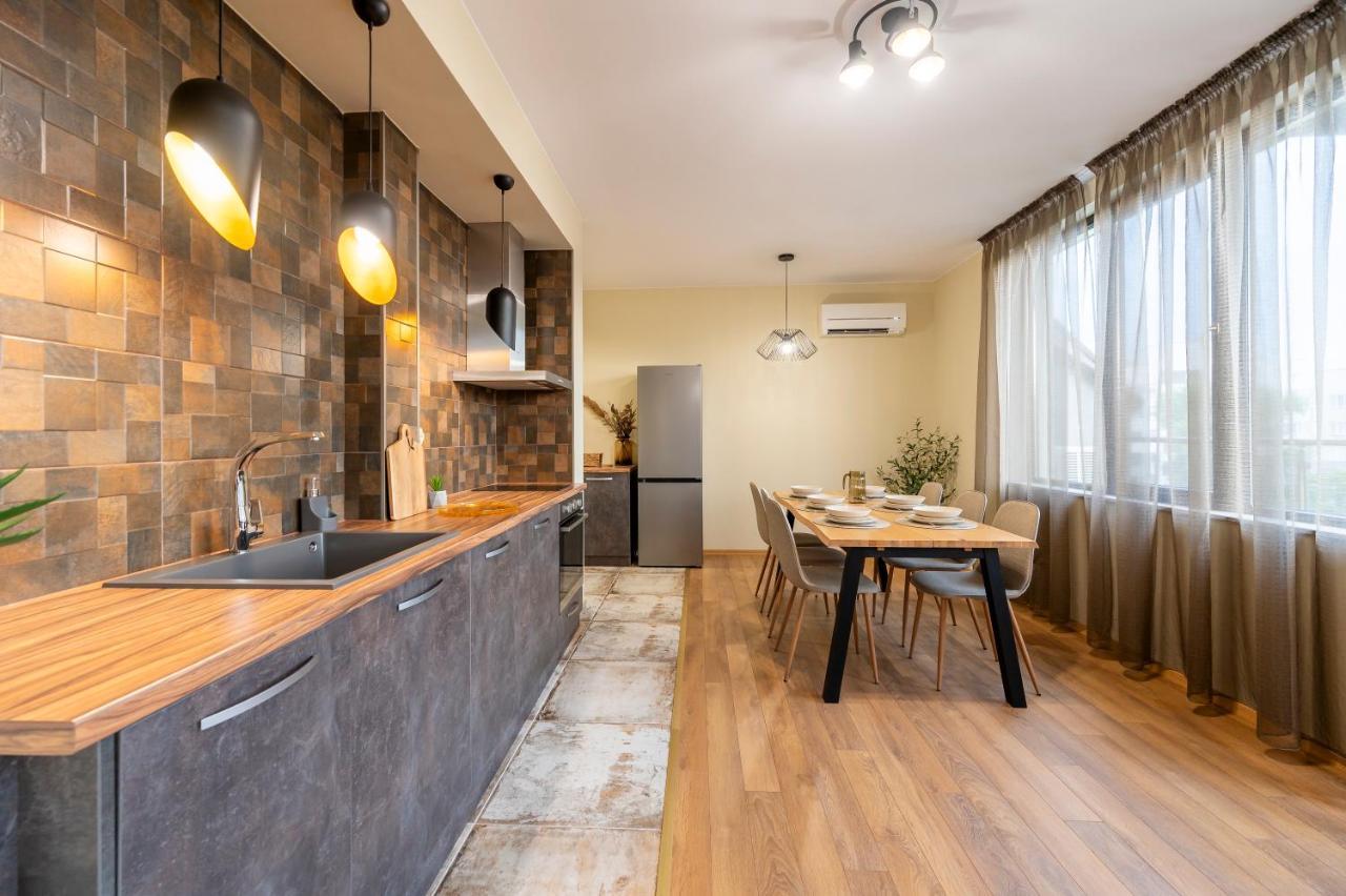 Three Lilies Apartments Plowdiw Exterior foto